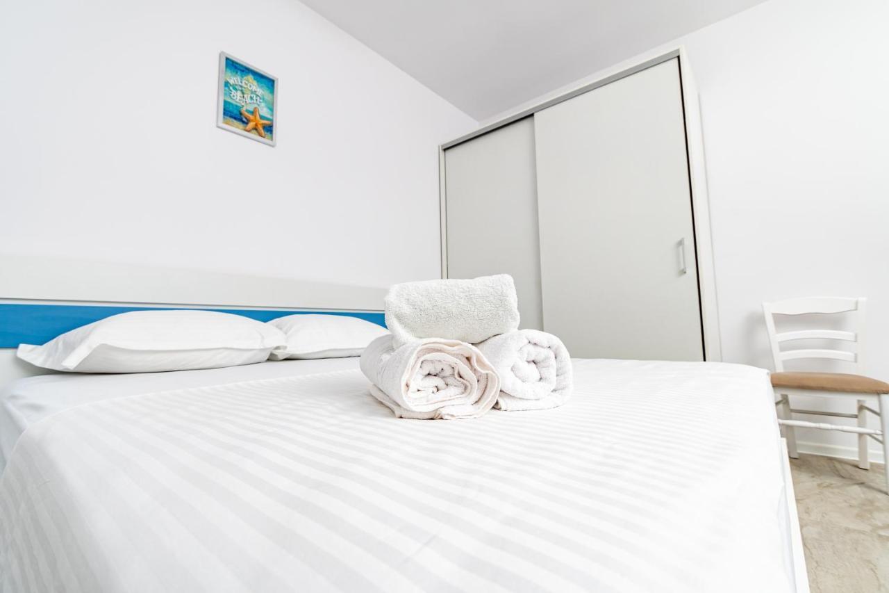 Danilo Apartments Mamaia Nord Năvodari Екстериор снимка