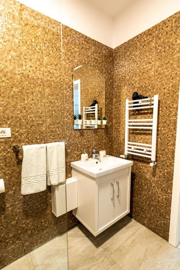 Danilo Apartments Mamaia Nord Năvodari Екстериор снимка