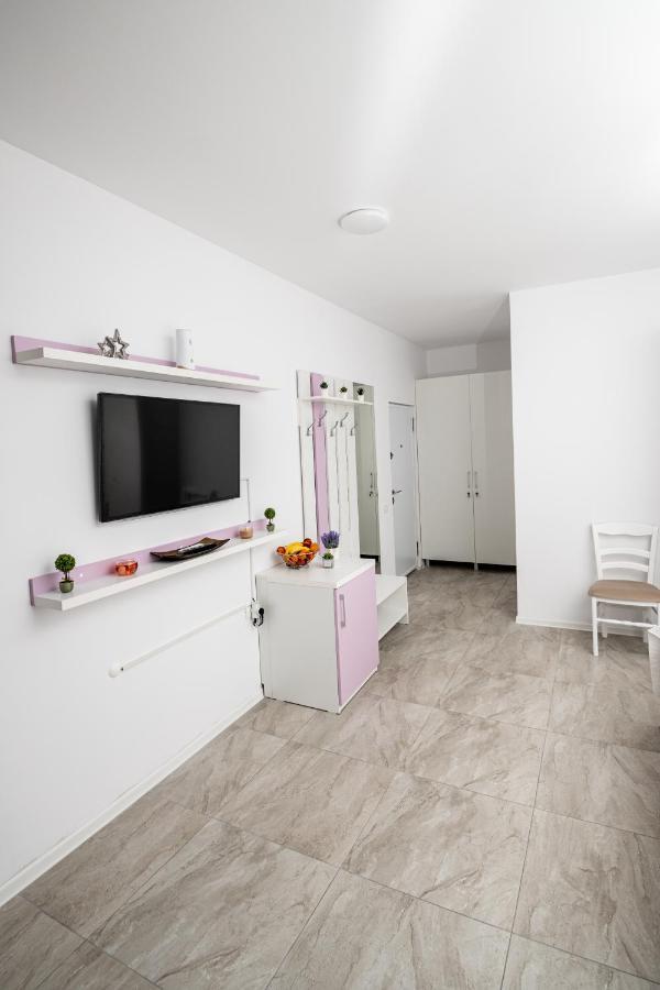 Danilo Apartments Mamaia Nord Năvodari Екстериор снимка